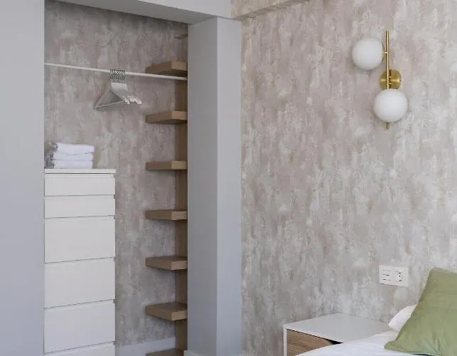 Apartment Hita By People *